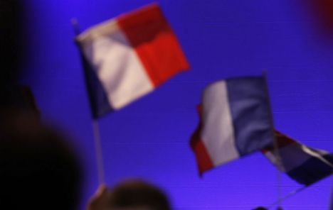 Francuska spremna obustaviti naplatu digitalnog poreza radi dogovora sa SAD-om