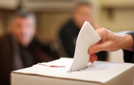 Otvoreno 6.409 biračkih mjesta u Hrvatskoj, u Mostaru čekali na otvaranje