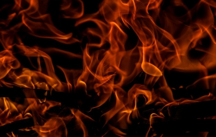 Požar u Toplani na zagrebačkoj Trešnjevci, gorjeli rashladni tornjevi