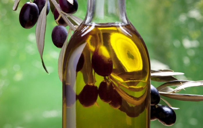Svako drugo maslinovo ulje u hrvatskim trgovinama je lažno