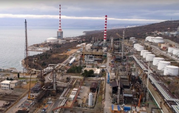 Embargo na plin i naftu iz Rusije može ugroziti 65.000 radnih mjesta