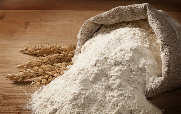 Koliko ste za 200 kuna mogli kupiti brašna prije deset godina, a koliko danas?