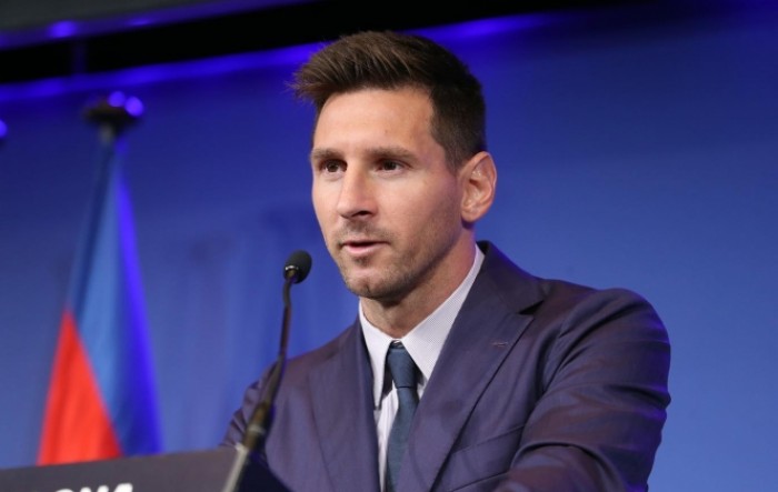 Messi: Zlatnu loptu treba dodijeliti Benzemi