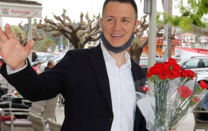Novi gradonačelnik Makarske SDP-ovac Zoran Paunović