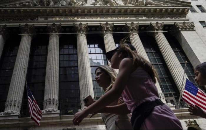 Wall Street: Indeksi porasli ususret Trumpovoj objavi carina
