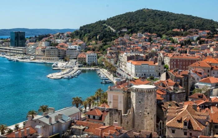The Mirror: Britanci će uskoro moći putovati u Hrvatsku