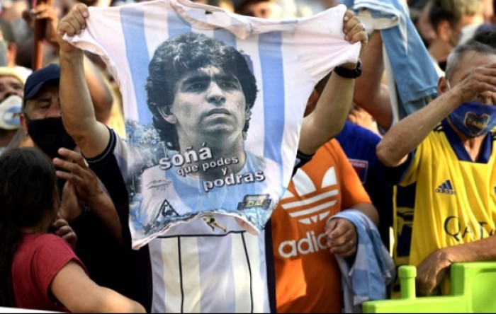 Milijun Argentinaca moglo bi ispratiti preminulog Maradonu