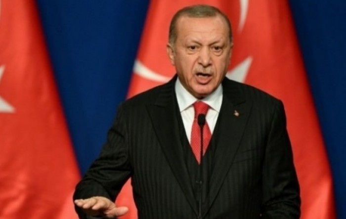Erdogan: Turska će napasti kurdske militante tenkovima i vojnicima