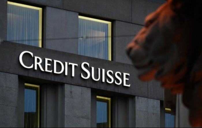 Sindikati traže stanku u procesu otpuštanja u UBS-u i Credit Suisseu
