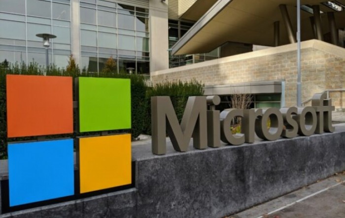 Microsoft preuzima Nuance