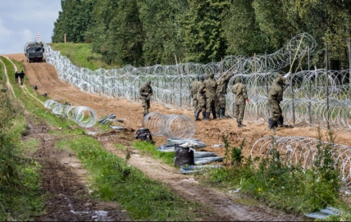 Duž poljske granice s Bjelorusijom postavljeno 140 km ograde