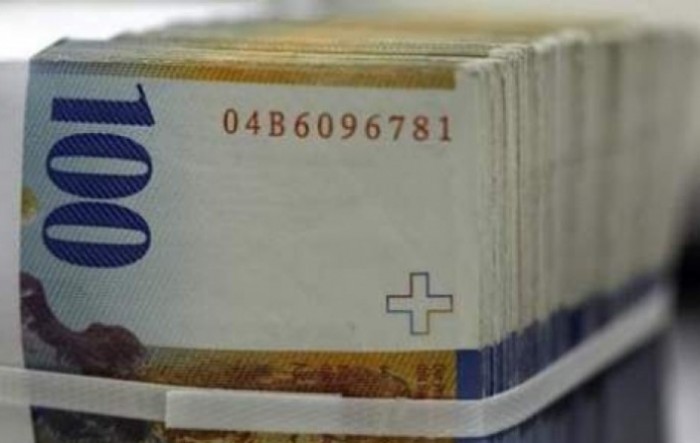 SAD: Švicarska manipulira tečajem franka