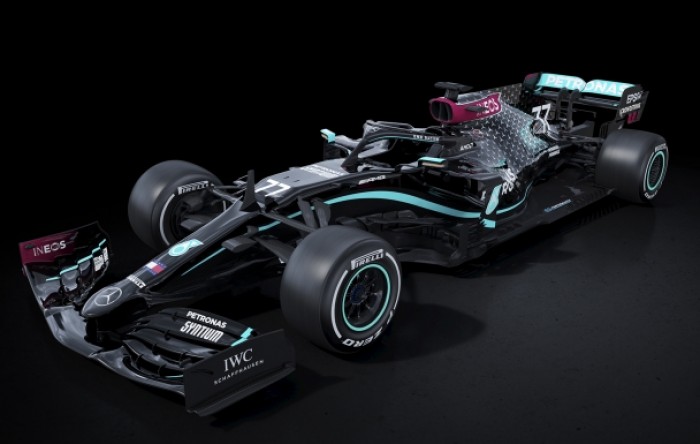 Mercedes u novoj sezoni Formule 1 s crnim bolidima