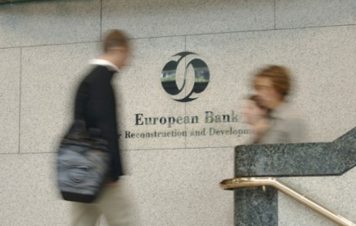 EBRD višestruko povećava pomoć u koronakrizi  
