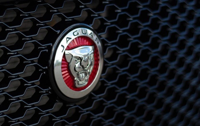 Jaguar Land Rover želi zaposliti otpuštene radnike Mete i Twittera