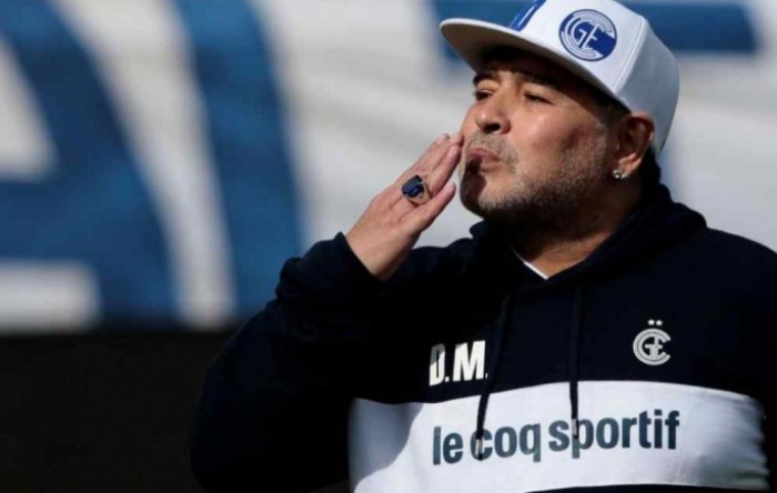 Maradona mora na odvikavanje od alkohola
