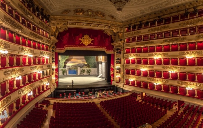 La Scala, koja je izgubila 23 milijuna eura, nada se otvorenju u rujnu