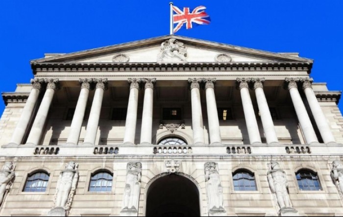 Bank of England podigla kamatne stope deveti put zaredom