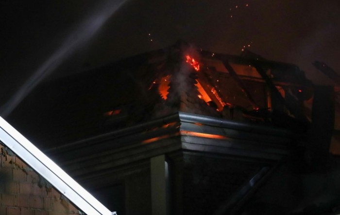 Veliki požar u centru Zagreba, zapalilo se krovište zgrade