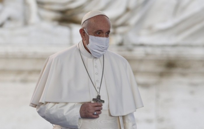 Papa podržao registrirane istospolne zajednice