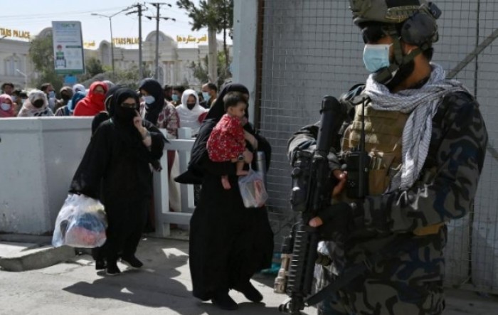 Njemačka uvjetuje nazočnost u Kabulu, Francuska ispituje namjere talibana