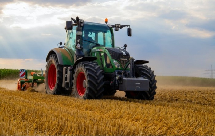 Njemačka odobrila smanjenje subvencija za poljoprivredni dizel