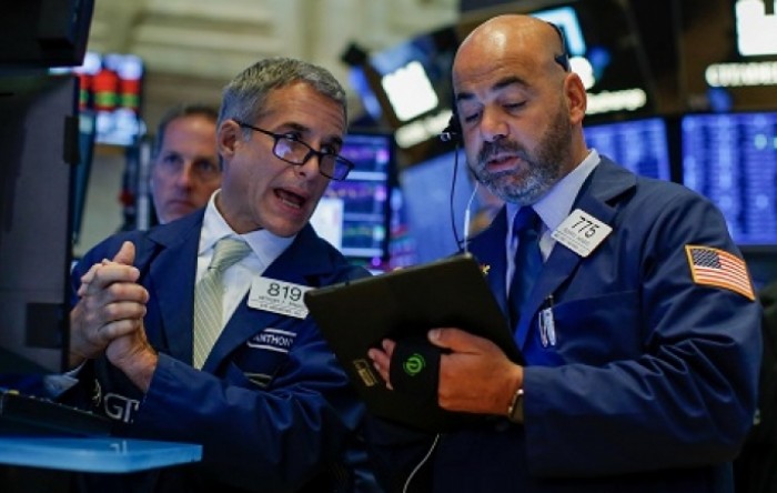 Wall Street: S&P 500 potonuo 7%, trgovina prekinuta