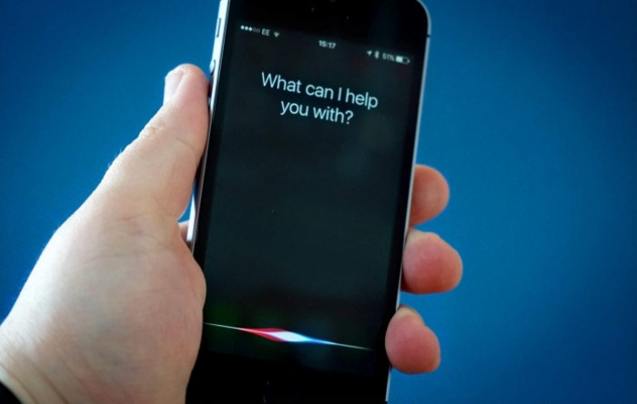 Apple traži Hrvate koji bi preveli Siri na hrvatski