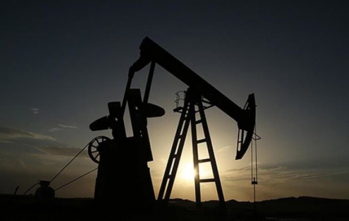 Pad američkih zaliha podržao cijene nafte iznad 51 dolara