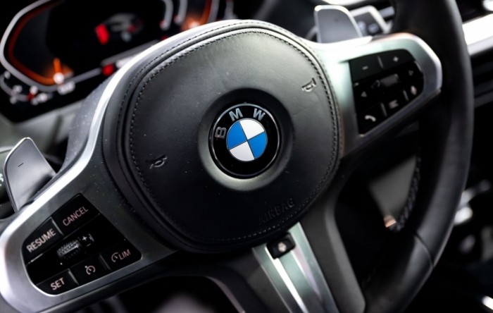 BMW pokreće globalni opoziv gotovo 372.000 vozila zbog greške u sustavu kočenja