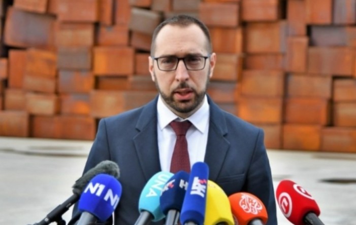 Tomašević traži sastanak u Vladi: Tri radnika su ozlijeđena, jedan teže