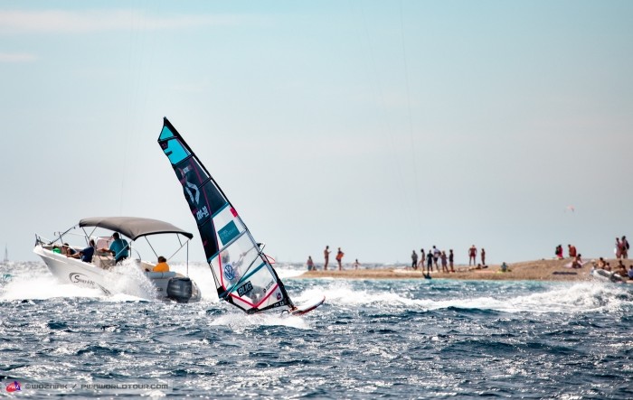 Najbolji svjetski windsurferi stigli u Bol