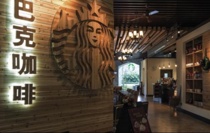 Starbucks očekuje oštar pad prihoda
