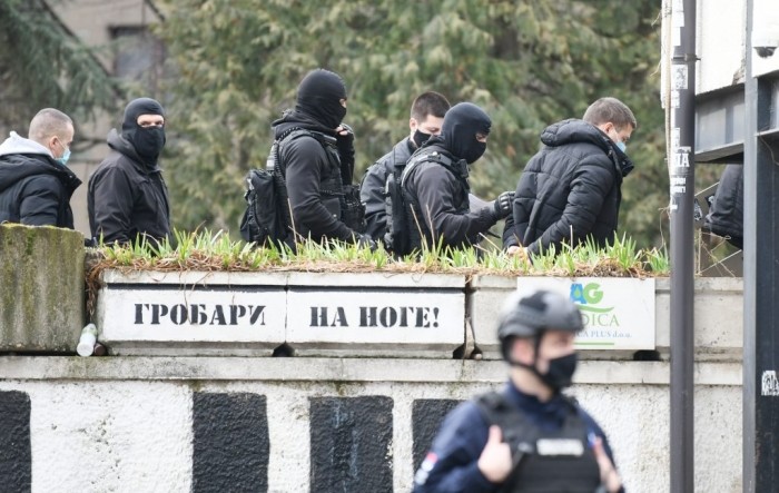 Hapšenje u Partizanu, policijske snage opkolile stadion