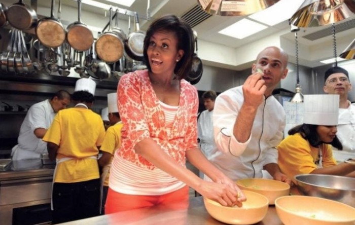 Michelle Obama na Netflixu pokreće kulinarsku emisiju za najmlađe