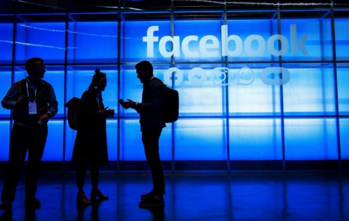 Većina zaposlenika Facebooka radit će od kuće do kraja godine
