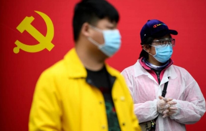 U Kini sutra Dan žalosti za sve kineske žrtve koronavirusa