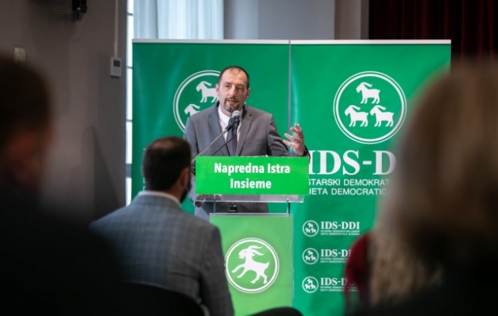 IDS raspustio predsjedništva svojih podružnica u Puli i Brtonigli