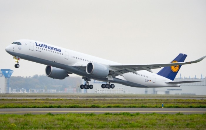Lufthansa s operativnim gubitkom od 1,26 mlrd eura u trećem kvartalu