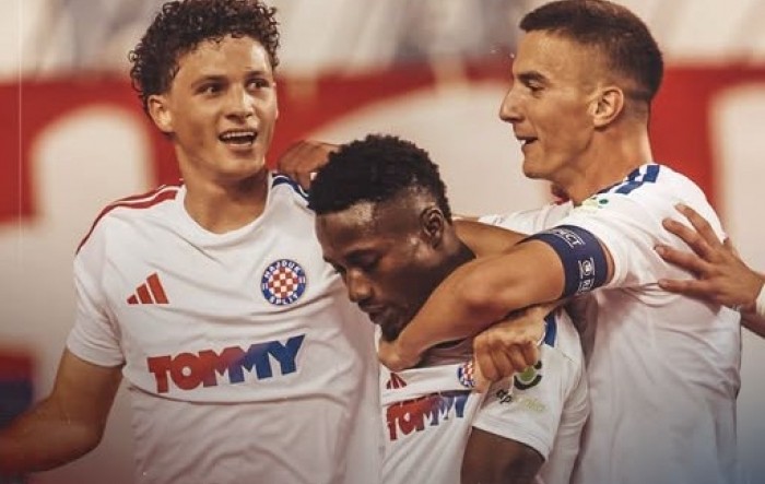 Hajduk pobijedio Ajax, Torcida se izblamirala