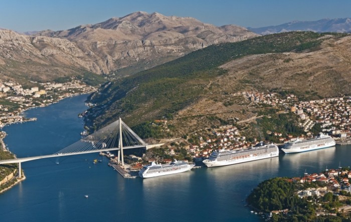 Luka Dubrovnik s najvećim rastom putničkog prometa u 2021.