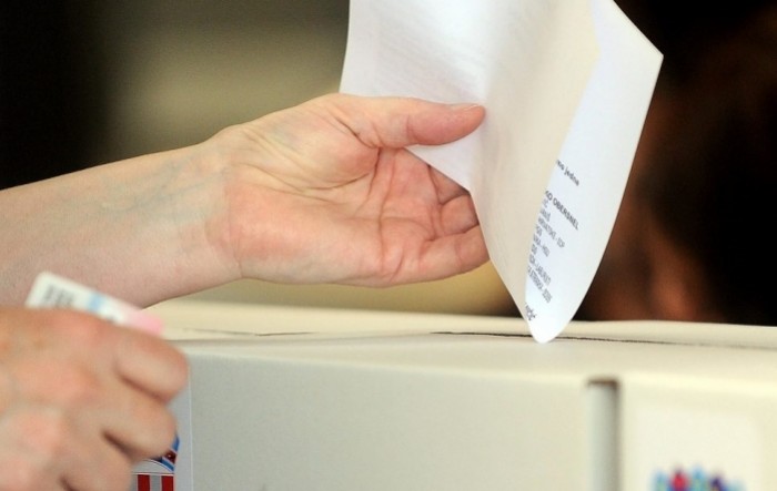 Na Braču brzo riješen problem nedostatka glasačkih listića