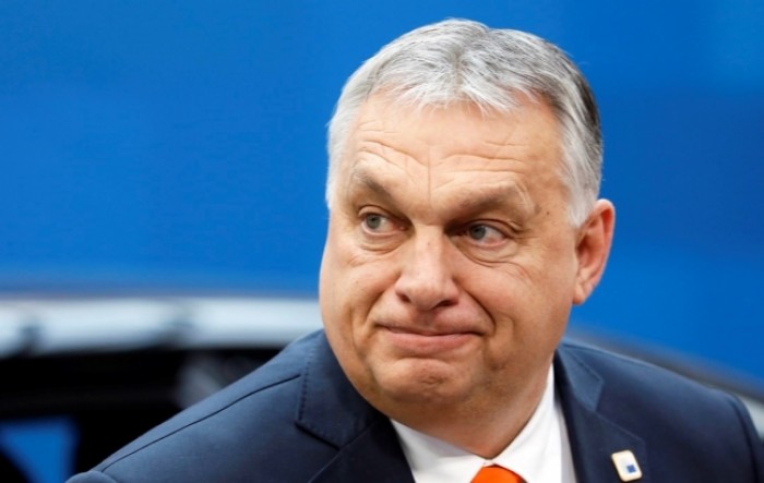 Nakon kritika iz Bruxellesa, Orban stao u obranu viših cijena goriva za strance