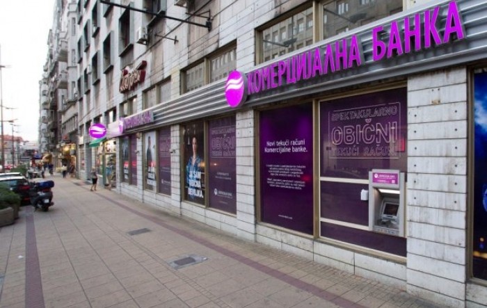 Kosovska Mitrovica: Skinut znak sa ekspoziture Komercijalne banke, govori se o zatvaranju  .