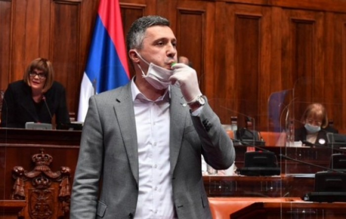 Obradović pobedio Vučića na sudu, predsednik mora da mu plati 200.000 dinara