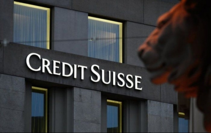 Credit Suisse potonuo u kvartalni gubitak, reorganizira upravljački tim