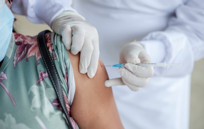 WHO: Borba protiv pandemije booster dozama cjepiva nije održiva strategija
