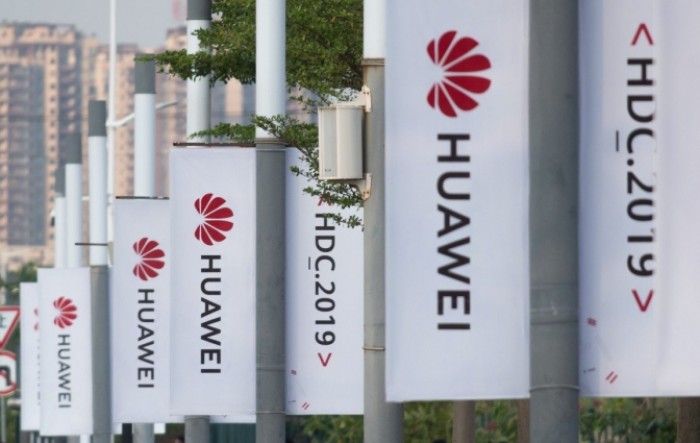 Trumpov dužnosnik usporedio Huawei s mafijom