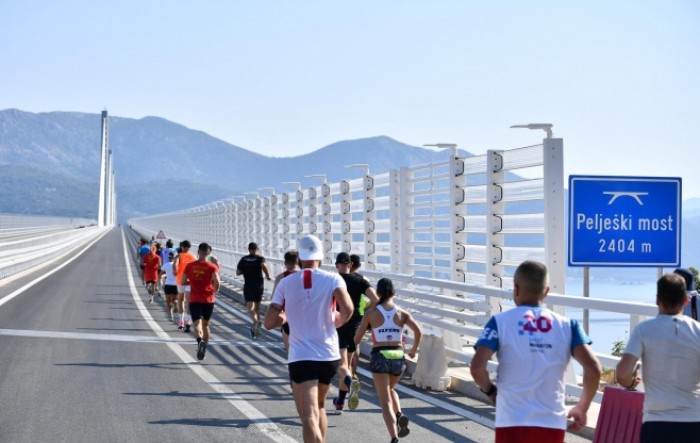 AFP: Hrvatska novim mostom zaobilazi BiH na putu do Dubrovnika