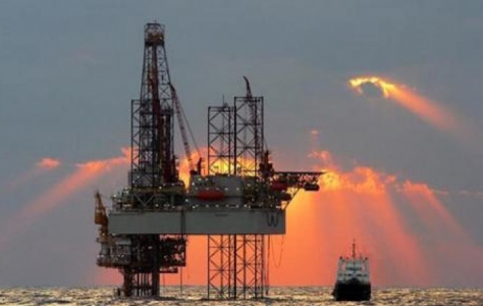 Cijene nafte pale prema 25 dolara, prevladao strah za potražnju